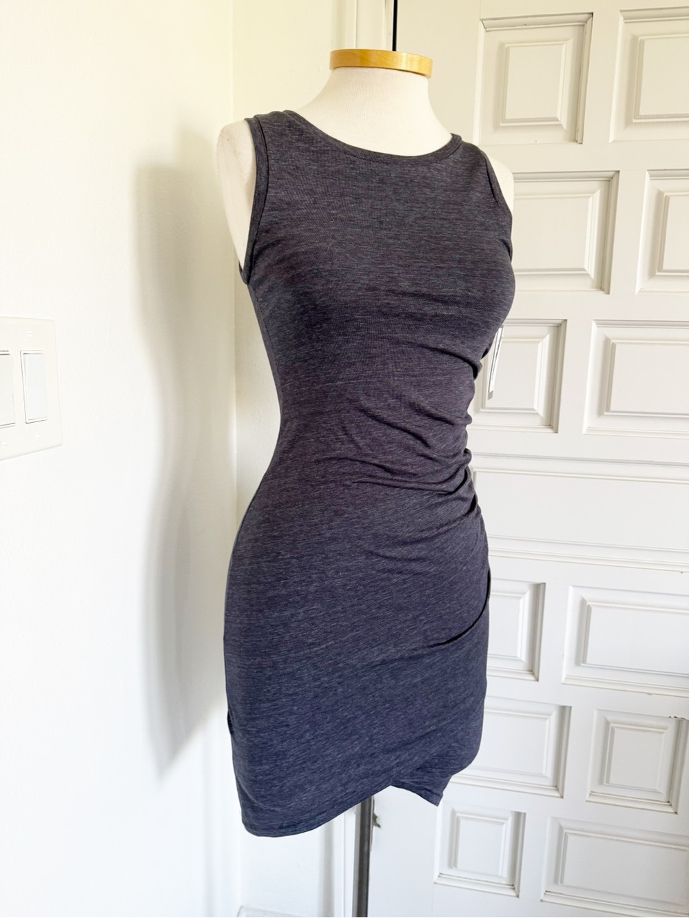 NWT Melrose and Market Dark Blue Navy Heathered Dress Sleeveless Ruched Bodycon - Picture 3 of 13